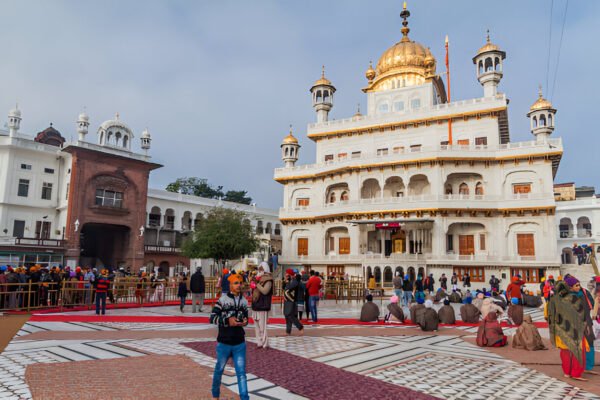 Panj Takht Tour Package